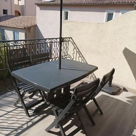 Studio Meuble Climatise Avec Terrasse Draguignan Exteriör bild